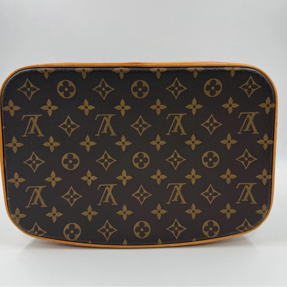 Authentic Louis Vuitton Monogram M47280 Cosmetic Handbag | Vanity Case - Picture 6 of 10